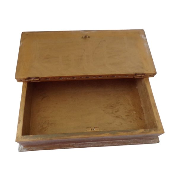 Carved Wooden Bible Box Holder Keepsake Box Hinged Lid   3108 - Picture 8 of 10